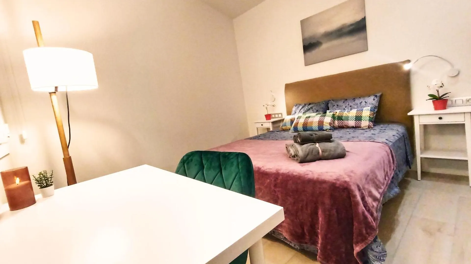 Private Rooms By Plaza Universidad Barcelona 0*,  Spain